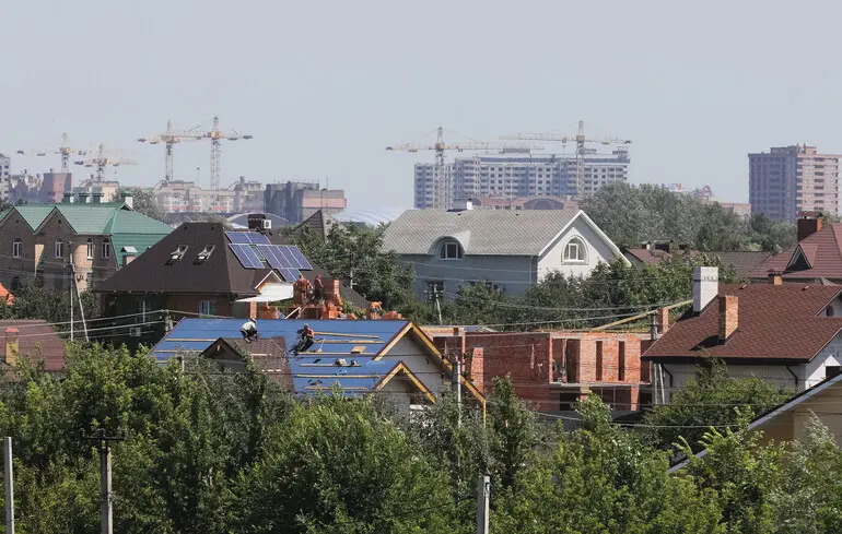 Чому в Україні зростає попит на приватні котеджі навіть у воєнний час